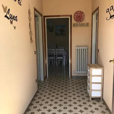 Hébergement de vacances Chiaro Di Luna *
