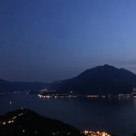 Chiaro Di Luna *